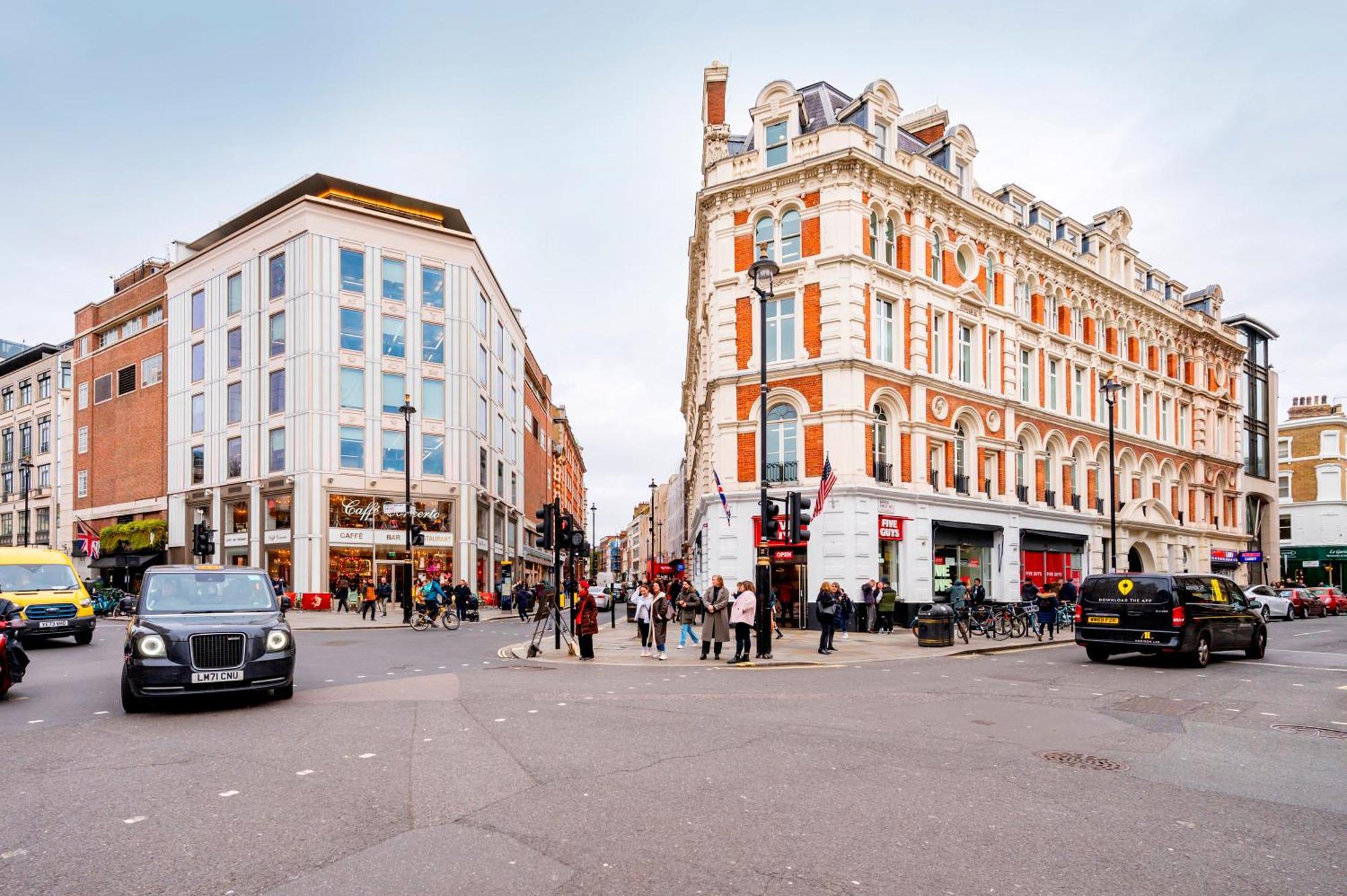 Welcome London St Martin'S Экстерьер фото