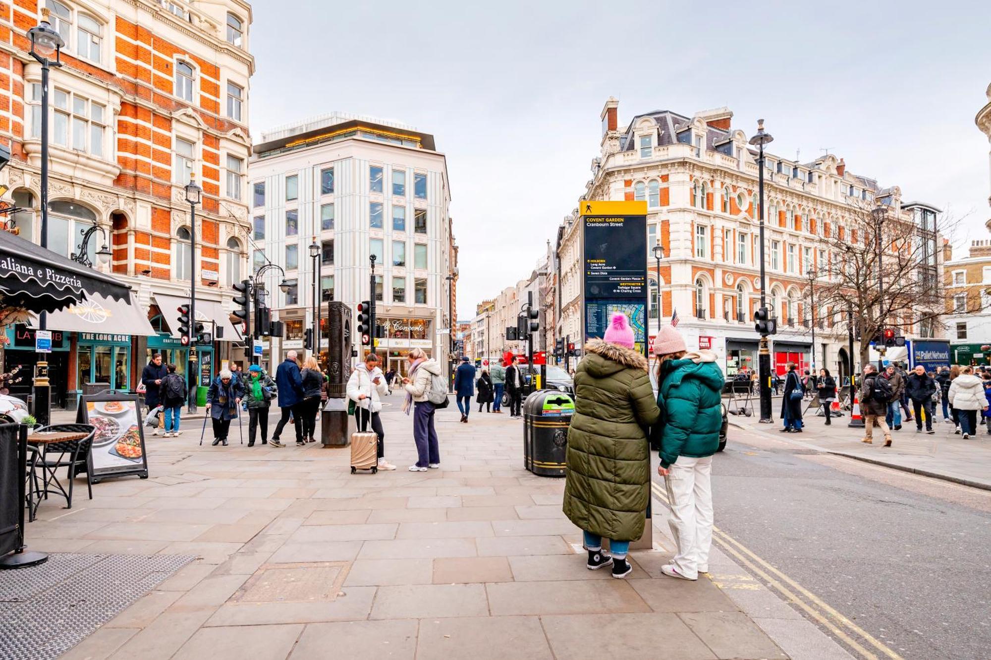 Welcome London St Martin'S Экстерьер фото