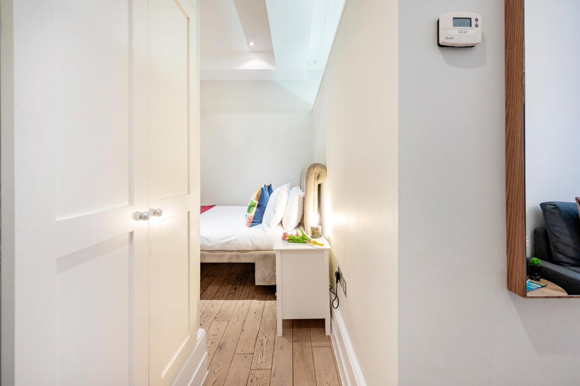 Welcome London St Martin'S Экстерьер фото