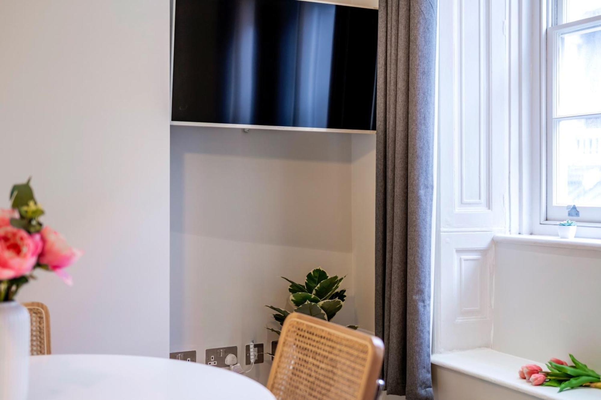 Welcome London St Martin'S Экстерьер фото
